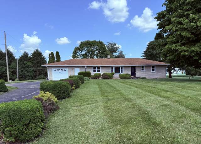 Property at 662 S County Road 150 W, Greensburg, IN 47240, 4 beds, 2 baths