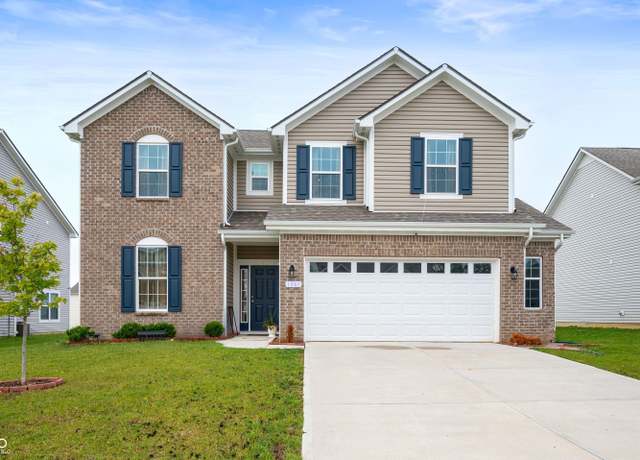 Property at 1065 Bent Branch Ln, Greenwood, IN 46143, 4 beds, 2.5 baths