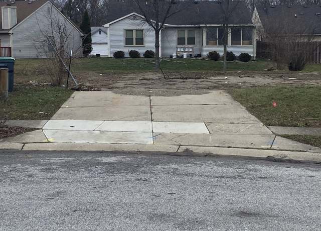Property at 10024 Park Glen Ct, Indianapolis, IN 46229