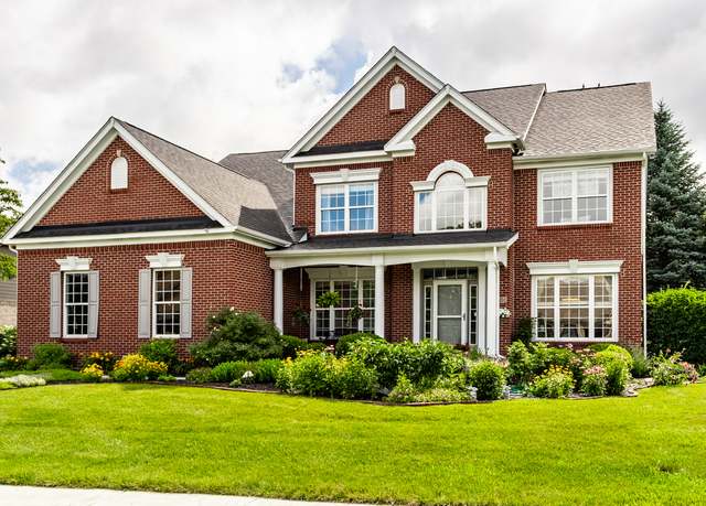 Property at 10480 Stonegate Dr, Fishers, IN 46040, 4 beds, 2.5 baths