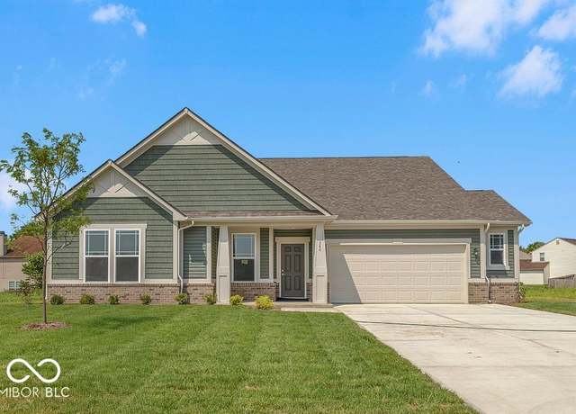 Property at 284 N Bur Oak Dr, Mooresville, IN 46158, 3 beds, 2 baths
