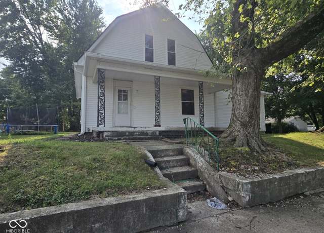 Property at 807 N Alabama St, Brazil, IN 47834, 3 beds, 2 baths