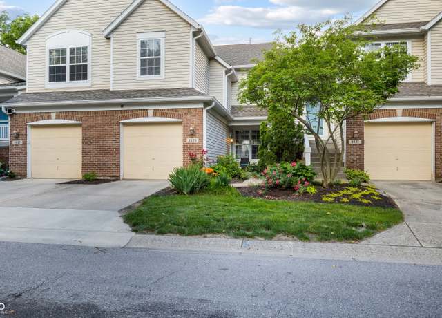 Property at 9525 Longwell Dr, Indianapolis, IN 46240, 3 beds, 2.5 baths