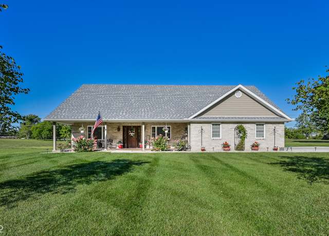 Property at 1333 N Mill St, Hartford City, IN 47348, 3 beds, 2 baths