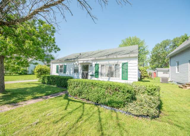 Property at 1932 Central Ave, Columbus, IN 47201, 3 beds, 1 bath