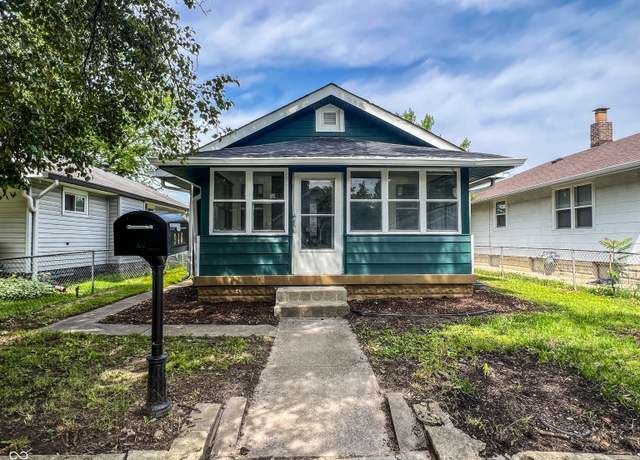 Property at 946 N Somerset Ave, Indianapolis, IN 46222, 3 beds, 1 bath
