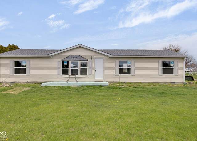 Property at 1528 E 300 N, Lebanon, IN 46052, 3 beds, 2 baths