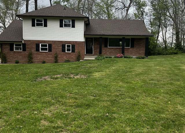 Property at 454 Tulip Dr, Mooresville, IN 46158, 3 beds, 3 baths