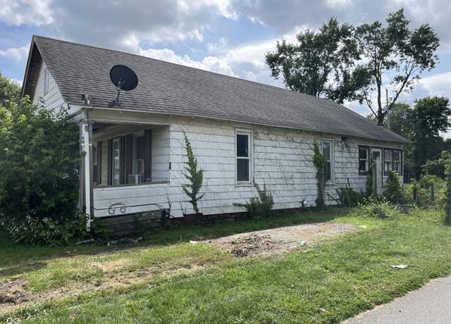 Property at 2601 Jackson St, Anderson, IN 46016, 3 beds, 1 bath