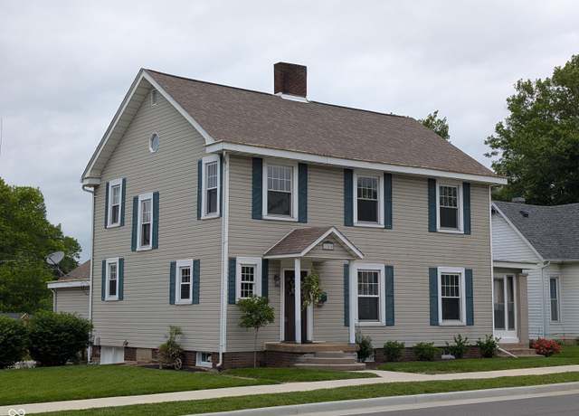 Property at 150 W Walnut St, North Vernon, IN 47265, 3 beds, 1.5 baths