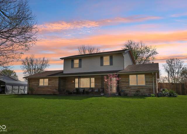 Property at 5831 Bar Del Dr W, Indianapolis, IN 46221, 4 beds, 1.5 baths