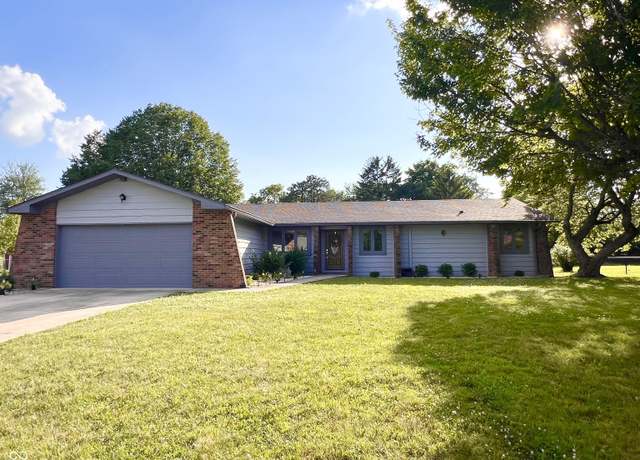Property at 1000 Monteray Rd, Greenwood, IN 46143, 3 beds, 2 baths