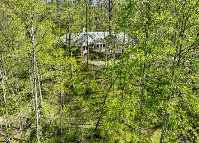 Property at 6780 E Woodland Ct, Mooresville, IN 46158, 4 beds, 4 baths