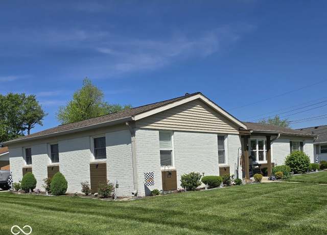 Property at 310 Styleline Dr, Mooresville, IN 46158, 2 beds, 2 baths