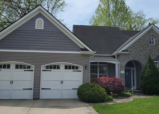 Property at 3901 Terrace Woods Dr, Columbus, IN 47201, 5 beds, 3.5 baths