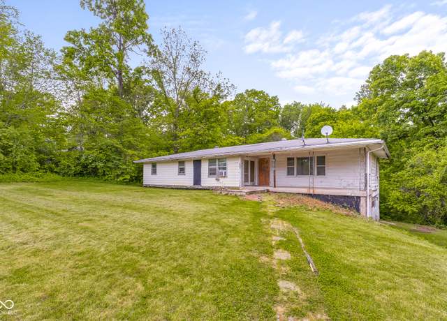 Property at 9170 W Old Nashville Rd, Columbus, IN 47201, 3 beds, 1 bath