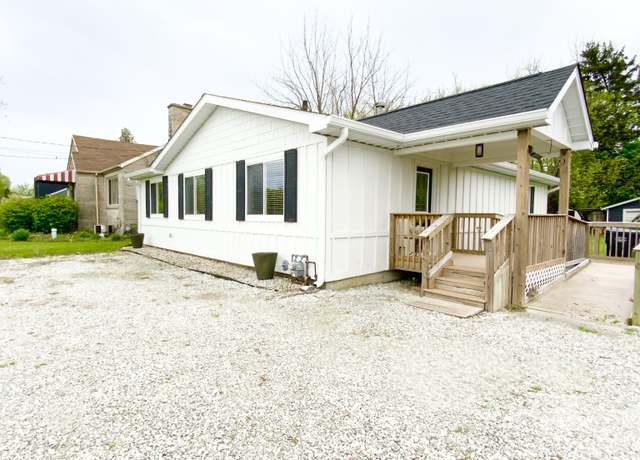 Property at 223 E 53rd St, Anderson, IN 46013, 3 beds, 1.5 baths