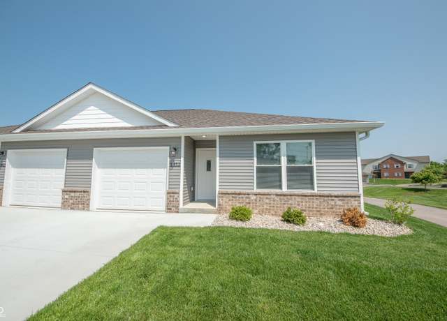 Property at 1452 Coen Ct, Columbus, IN 47201, 2 beds, 2 baths