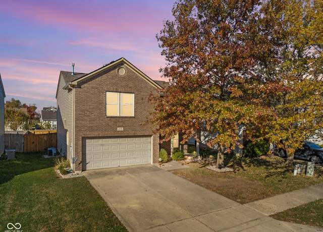 Property at 2148 Olympia Dr, Franklin, IN 46131, 3 beds, 2.5 baths