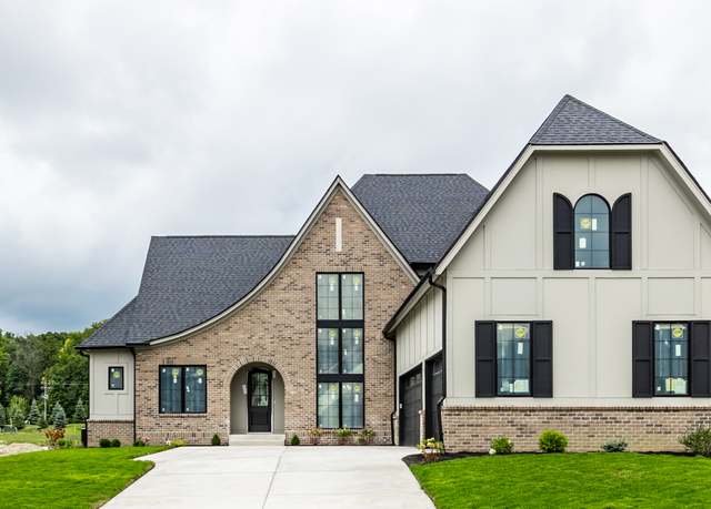 Property at 4265 Hamilton Run, Zionsville, IN 46077, 5 beds, 4.5 baths