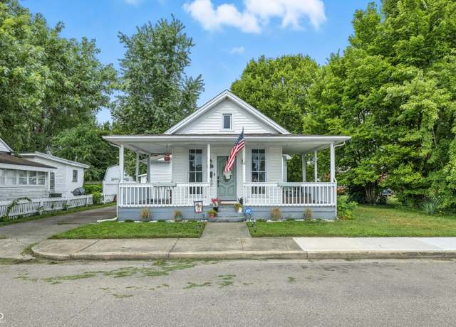 Property at 602 S Walnut St, Edinburgh, IN 46124, 3 beds, 1.5 baths