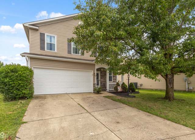 Property at 19384 Fox Chase Dr, Noblesville, IN 46062, 4 beds, 2.5 baths