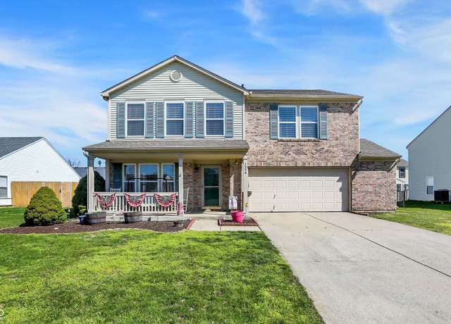 Property at 1330 Redwood Dr, Greenfield, IN 46140, 3 beds, 2.5 baths