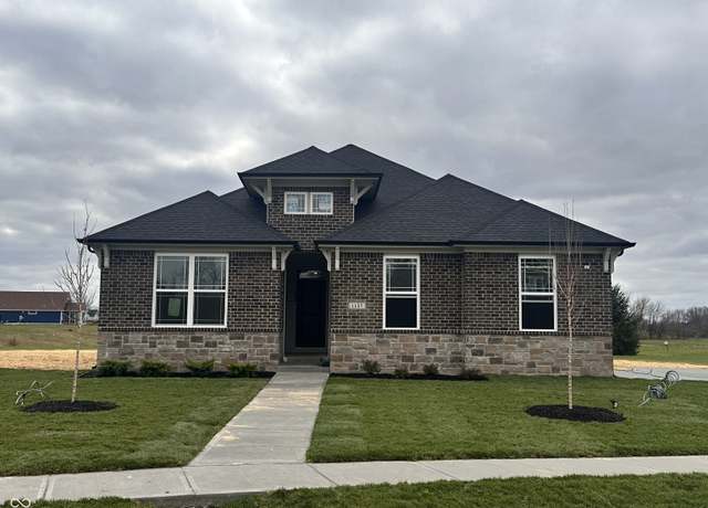 Property at 1157 Paul Revere Dr, Mooresville, IN 46158, 3 beds, 2 baths