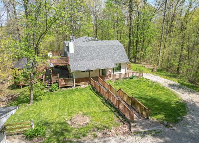 Property at 2985 Little Hurricane Rd, Martinsville, IN 46151, 4 beds, 2 baths