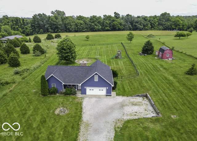 Property at 911 Centennial Rd, Martinsville, IN 46151, 4 beds, 2.5 baths