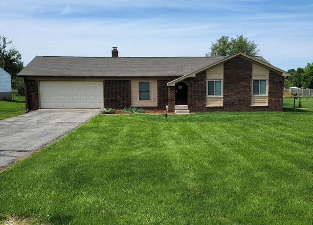 Property at 8510 E Mcgregor Rd, Indianapolis, IN 46259, 4 beds, 2 baths