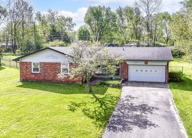 Property at 11603 Peacock Dr, Indianapolis, IN 46236, 3 beds, 1.5 baths