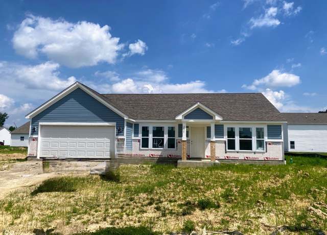 Property at 2017 Sandhill Dr, Seymour, IN 47274, 3 beds, 2 baths