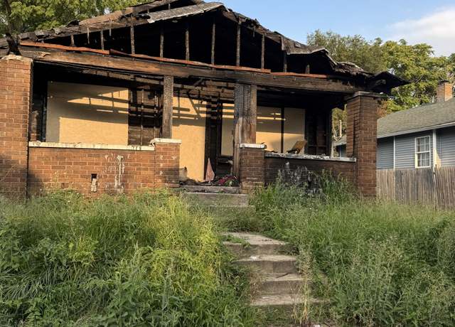 Property at 401 Eastern Ave, Indianapolis, IN 46201, 2 beds, 1 bath