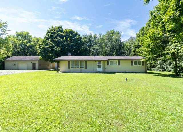 Property at 2487 E 600 N, Greenfield, IN 46140, 3 beds, 1.5 baths