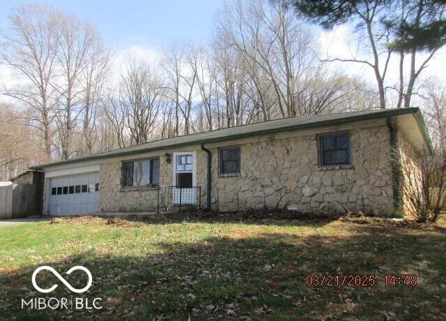 Property at 8625 Edith St, Martinsville, IN 46151, 3 beds, 1.5 baths