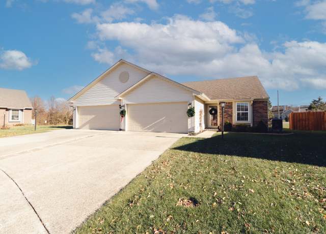 Property at 7221 Broyles Ln, Indianapolis, IN 46217, 2 beds, 2 baths