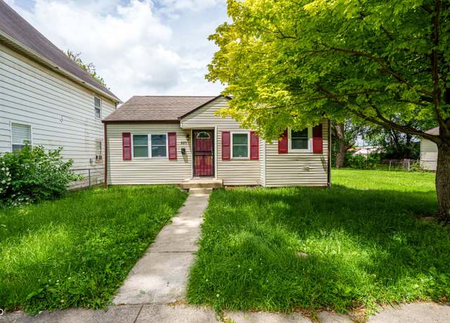 Property at 820 Coffey St, Indianapolis, IN 46221, 2 beds, 1 bath