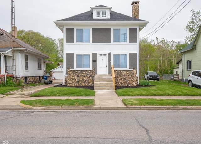 Property at 204 N Vine St, Shelbyville, IN 46176, 3 beds, 2.5 baths
