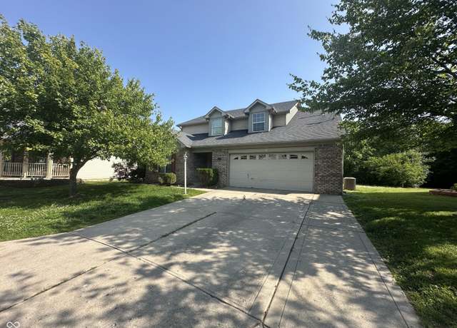 Property at 3350 Shore Dr, Greenwood, IN 46143, 4 beds, 2.5 baths
