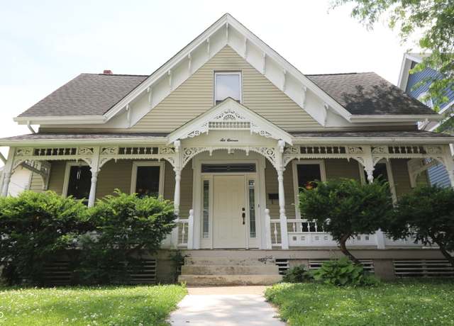 Property at 611 E Wabash Ave, Crawfordsville, IN 47933, 3 beds, 2 baths