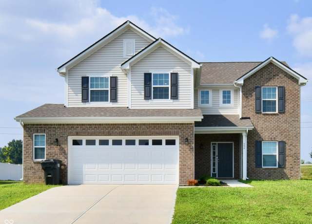 Property at 984 Bent Branch Ln, Greenwood, IN 46143, 4 beds, 2.5 baths