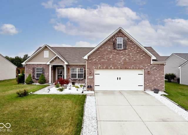 Property at 2418 Ashton Ln, Greenwood, IN 46143, 3 beds, 2 baths