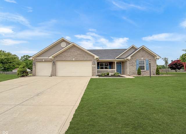 Property at 930 Penstock Ct, Avon, IN 46123, 3 beds, 2 baths