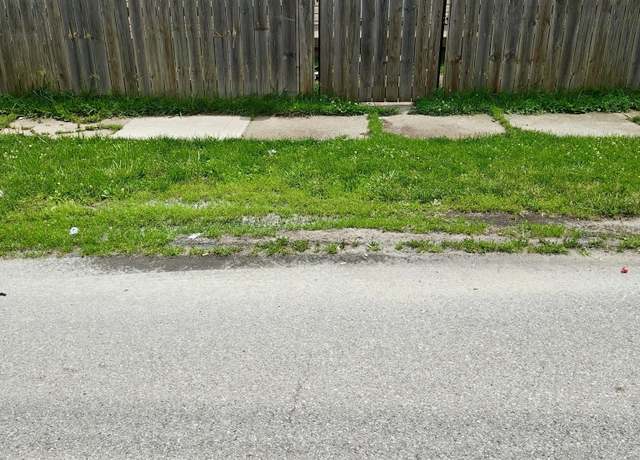 Property at 859 Myrtle Ave, Frankfort, IN 46041, 3 beds, 1 bath