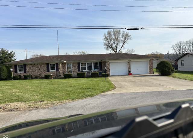 Property at 359 Anel Dr, Martinsville, IN 46151, 3 beds, 1.5 baths