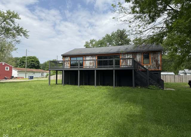 Property at 258 Riverwood Dr, Noblesville, IN 46062, 3 beds, 2 baths