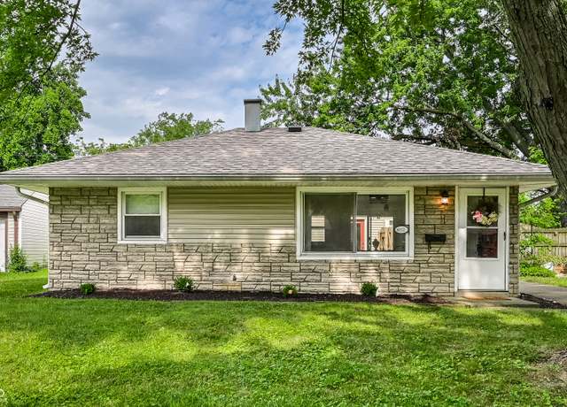 Property at 8152 Schoen Dr, Lawrence, IN 46226, 2 beds, 1 bath