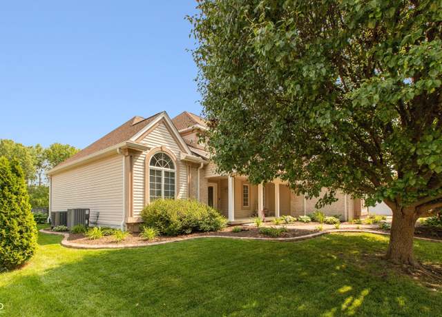 Property at 1276 Kensington Dr, Seymour, IN 47274, 4 beds, 2.5 baths