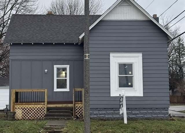 Property at 707 W Market St, Crawfordsville, IN 47933, 3 beds, 1 bath